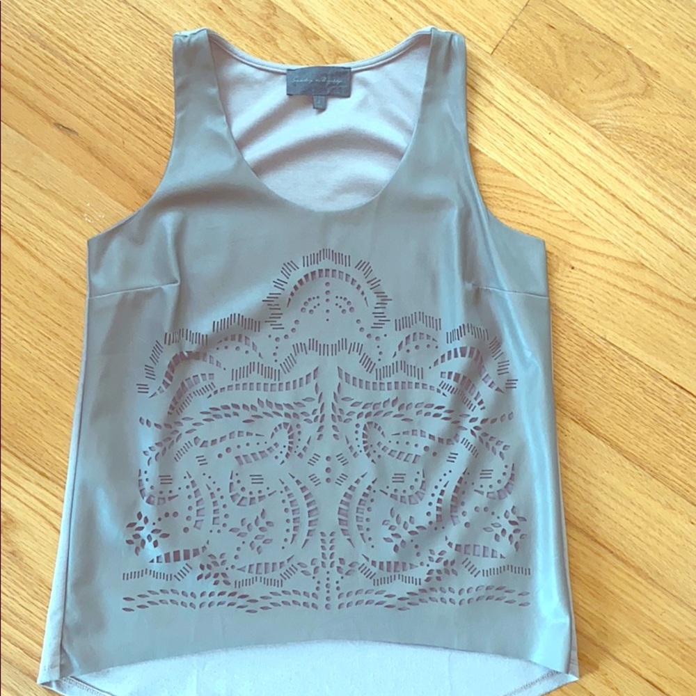 Unique Taupe top